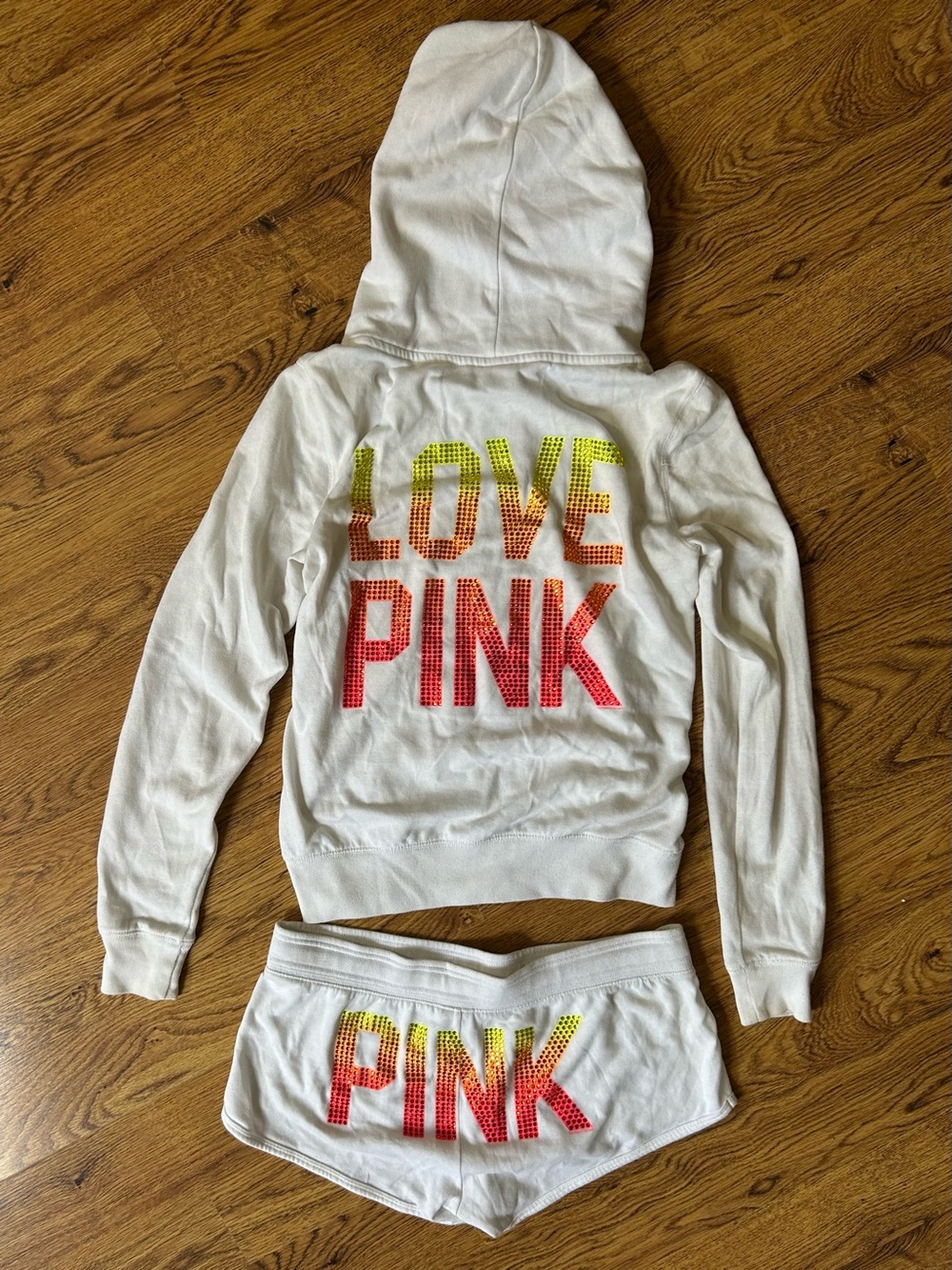VS PINK Y2K Set